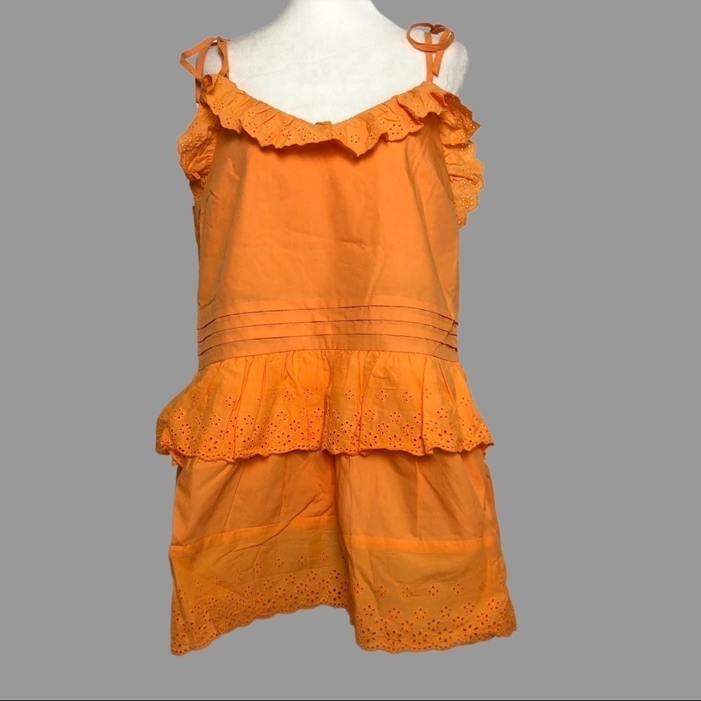 ❤️ M ❤️ NWT Anthro Top Ruffled Eyelet Trim Tie Straps Tank Bows